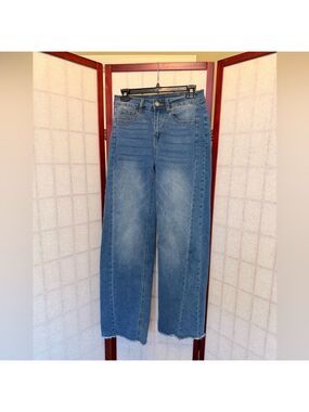 High-Rise Straight Leg Women's Jeans - EUC - Size 4L